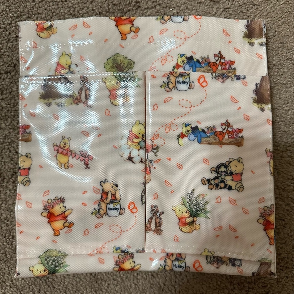Pooh mini bag